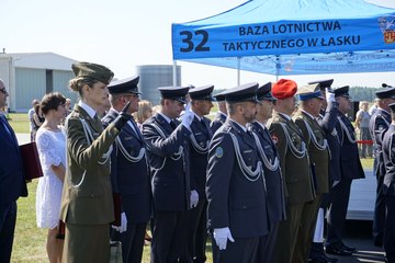 Płk pil. Piotr Ostrouch nowym dowódcą 32. Bazy Lotnictwa Taktycznego w Łasku