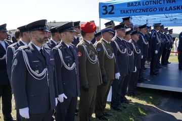 Płk pil. Piotr Ostrouch nowym dowódcą 32. Bazy Lotnictwa Taktycznego w Łasku