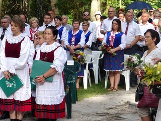 Msza w Dolinie Objawienia we wsi Kałuże