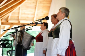 W Osjakowie odbył się 22. Powiatowy Przegląd Folkloru Ziemi Wieluńskiej im. Marka Dery