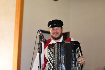 W Osjakowie odbył się 22. Powiatowy Przegląd Folkloru Ziemi Wieluńskiej im. Marka Dery