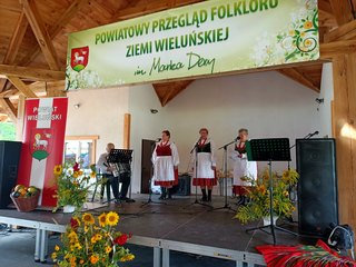 W Osjakowie odbył się 22. Powiatowy Przegląd Folkloru Ziemi Wieluńskiej im. Marka Dery