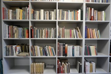 Muzeum w Praszce zaprasza do swojej biblioteki – sala jest po gruntownym remoncie