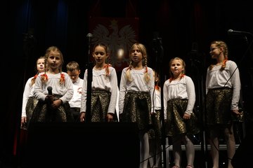 Grand Prix festiwalu i puchar starosty oleskiego dla Fabrykantów z Gorzowa Śl.