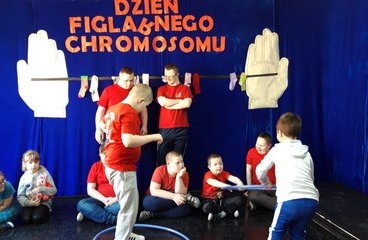 Dzień Figlarnego Chromosomu w Zespole Szkół Specjalnych w Wieluniu