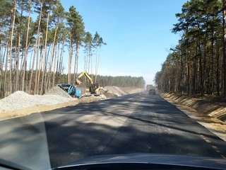 Trwa budowa obwodnicy Praszki. Wykonano już 60% zadania