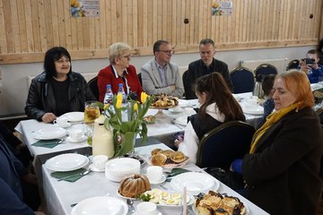 Praszka: śniadanie wielkanocne dla uchodźców z Ukrainy