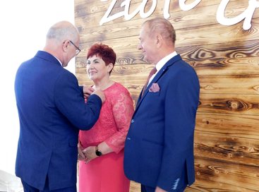 Złote Gody w gm. Wierzchlas – medale prezydenta RP przyznano 13 parom