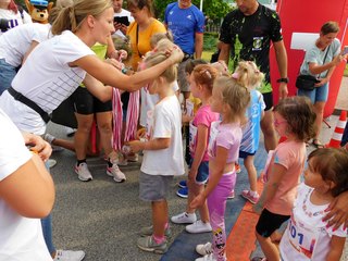 Prawie ćwierć tysiąca biegaczy rywalizowało w Wieluniu na 10 km