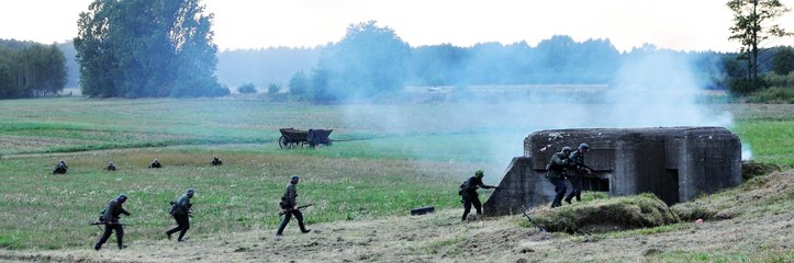 Spektakularna inscenizacja w ramach projektu „Łódzkie Pamięta – Wojewódzka Inscenizacja Bitwy nad Wartą Wrzesień 1939”