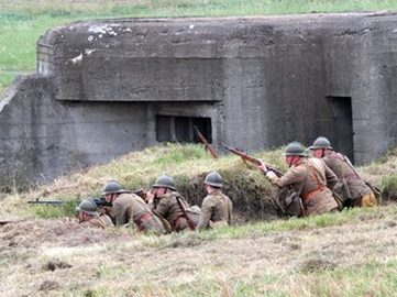 Spektakularna inscenizacja w ramach projektu „Łódzkie Pamięta – Wojewódzka Inscenizacja Bitwy nad Wartą Wrzesień 1939”