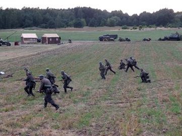 Spektakularna inscenizacja w ramach projektu „Łódzkie Pamięta – Wojewódzka Inscenizacja Bitwy nad Wartą Wrzesień 1939”