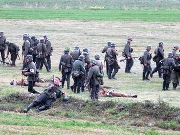 Spektakularna inscenizacja w ramach projektu „Łódzkie Pamięta – Wojewódzka Inscenizacja Bitwy nad Wartą Wrzesień 1939”