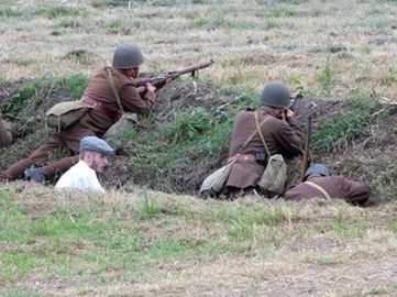 Spektakularna inscenizacja w ramach projektu „Łódzkie Pamięta – Wojewódzka Inscenizacja Bitwy nad Wartą Wrzesień 1939”