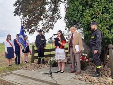 Mieszkańcy Kamionki w gminie Pątnów uczcili 83. rocznicę wybuchu II wojny światowej