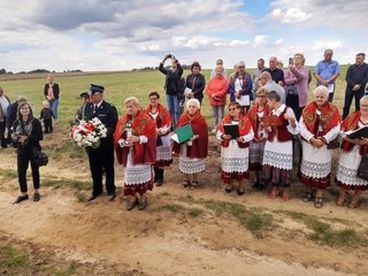 Mieszkańcy Kamionki w gminie Pątnów uczcili 83. rocznicę wybuchu II wojny światowej