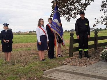 Mieszkańcy Kamionki w gminie Pątnów uczcili 83. rocznicę wybuchu II wojny światowej