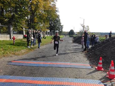 Biegacze i kijkarze rywalizowali w crossie