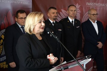 W Wierzchlesie wręczono promesy dla młodzieżowych drużyn pożarniczych