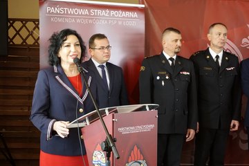 W Wierzchlesie wręczono promesy dla młodzieżowych drużyn pożarniczych