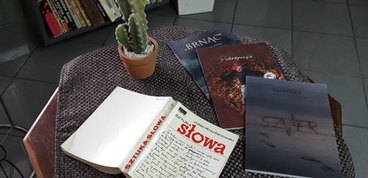 Jutro Światowy Dzień Poezji również w wieluńskiej bibliotece