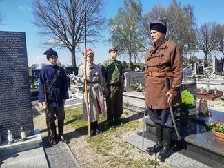 Inscenizacja bitwy pod Kluskami – rekonstruktorzy z całej Polski dali świetne widowisko historyczne