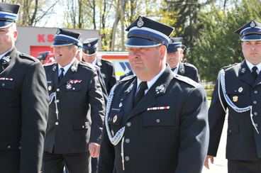 Nowy średni wóz bojowy w OSP w Ożarowie – uroczyste przekazanie i poświęcenie odbyło się w niedzielę