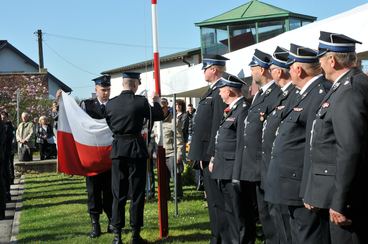 Nowy średni wóz bojowy w OSP w Ożarowie – uroczyste przekazanie i poświęcenie odbyło się w niedzielę