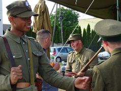 Mieszkańcy Wierzchlasa uczcili 85. rocznicę pobytu w tej miejscowości I Batalionu Pancernego