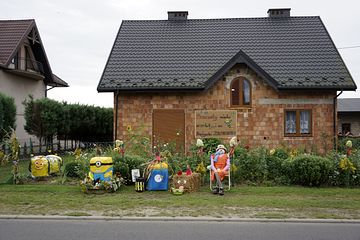 Stare rzeczy mają duszę. Giełda staroci w Strojcu