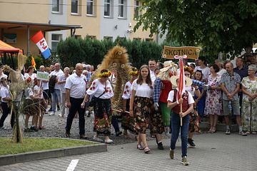 Stare rzeczy mają duszę. Giełda staroci w Strojcu