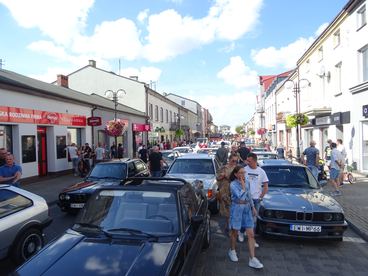 Zlot Pojazdów Zabytkowych po raz pierwszy w Wieluniu