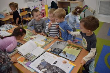 Relacja z projektu „Książki mają supermoc! - czas się z nimi zaprzyjaźnić”