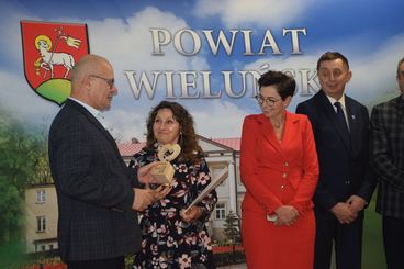 Po raz drugi uhonorowano wolontariuszy działających w powiecie wieluńskim