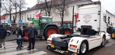 Adam Nowak, podsekretarz stanu w Ministerstwie Rolnictwa i Rozwoju Wsi spotykał się wczoraj z protestującymi rolnikami w regionie