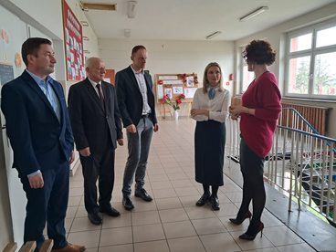 Posłanka Jolanta Zieba-Gzik z roboczą wizytą w dwóch gminach powiatu wieluńskiego