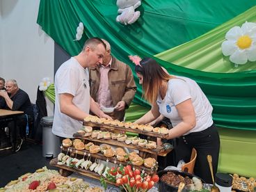 „Śniadanie wielkanocne u mamy” – Jarmark wielkanocny w Szczercowie za nami