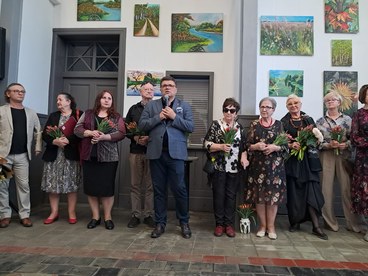 Wernisaż wystawy malarskiej na Dworcu Kulturalnym Wieluń Dąbrowa