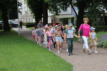 Piątki z pierwszą pomocą w Centrum Integracji PCK w Wieluniu. Ostatnio odwiedzili je uczniowie Szkoły Podstawowej nr 4