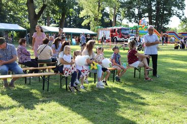 W Parku Wiejskim zorganizowano festyn „Bezpieczne wakacje w Mokrsku”