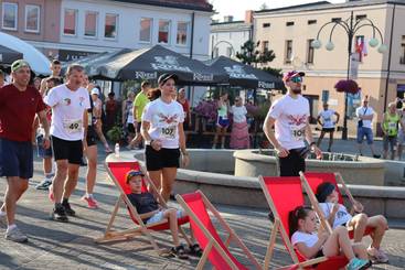 Nie udało się rok temu, tym razem Michał Bator już triumfował w Wieluńskim Biegu Pokoju i Pojednania. Agnieszka Kuzyk najlepsza wśród pań