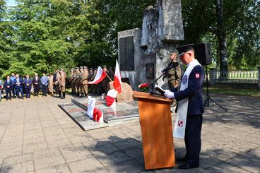 Konopnica: Dzień Patrona Szkoły Podstawowej z udziałem Orkiestry Wojskowej z Warszawy i Kompanii Honorowej 15 Sieradzkiej Brygady Wsparcia Dowodzenia