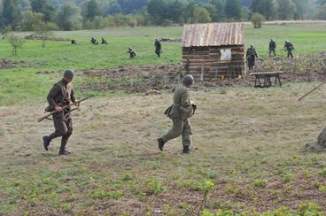 W Załęczu Wielkim w gminie Pątnów odtworzyli walkę sprzed 85 lat