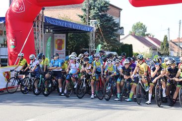 Kolarski Puchar Ziemi Wieluńskiej ponownie z miejscowymi akcentami