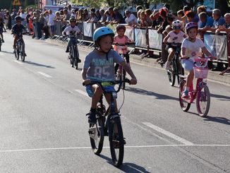 Kolarski Puchar Ziemi Wieluńskiej ponownie z miejscowymi akcentami