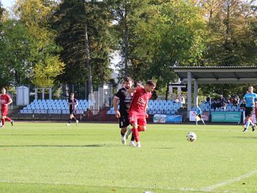 WKS 1957 przedłużył serię, Warta nie sprostała liderowi