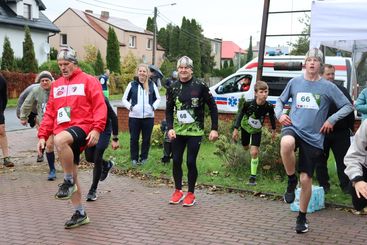 Deszcz nie wystraszył biegaczy i kijkarzy