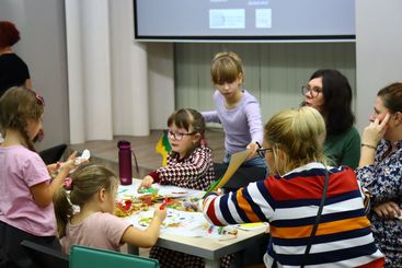 Za nami tegoroczna Noc Bibliotek. Miejska Biblioteka zaprosiła m.in. na warsztaty fotograficzne