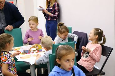 Za nami tegoroczna Noc Bibliotek. Miejska Biblioteka zaprosiła m.in. na warsztaty fotograficzne