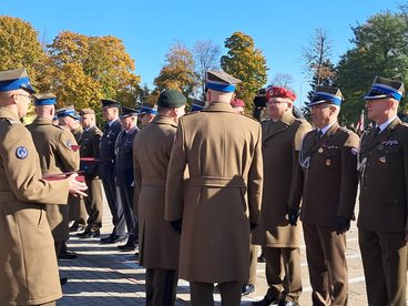 Święto w 15 Sieradzkiej Brygadzie Wsparcia Dowodzenia